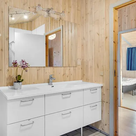 Lovely Home In Romo With Wifi Дом отдыха *